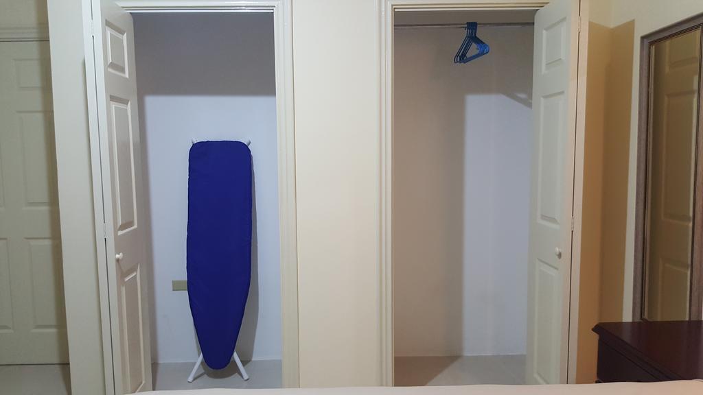 Apt 12, Executive Suites Ja - Palms Enfield Экстерьер фото